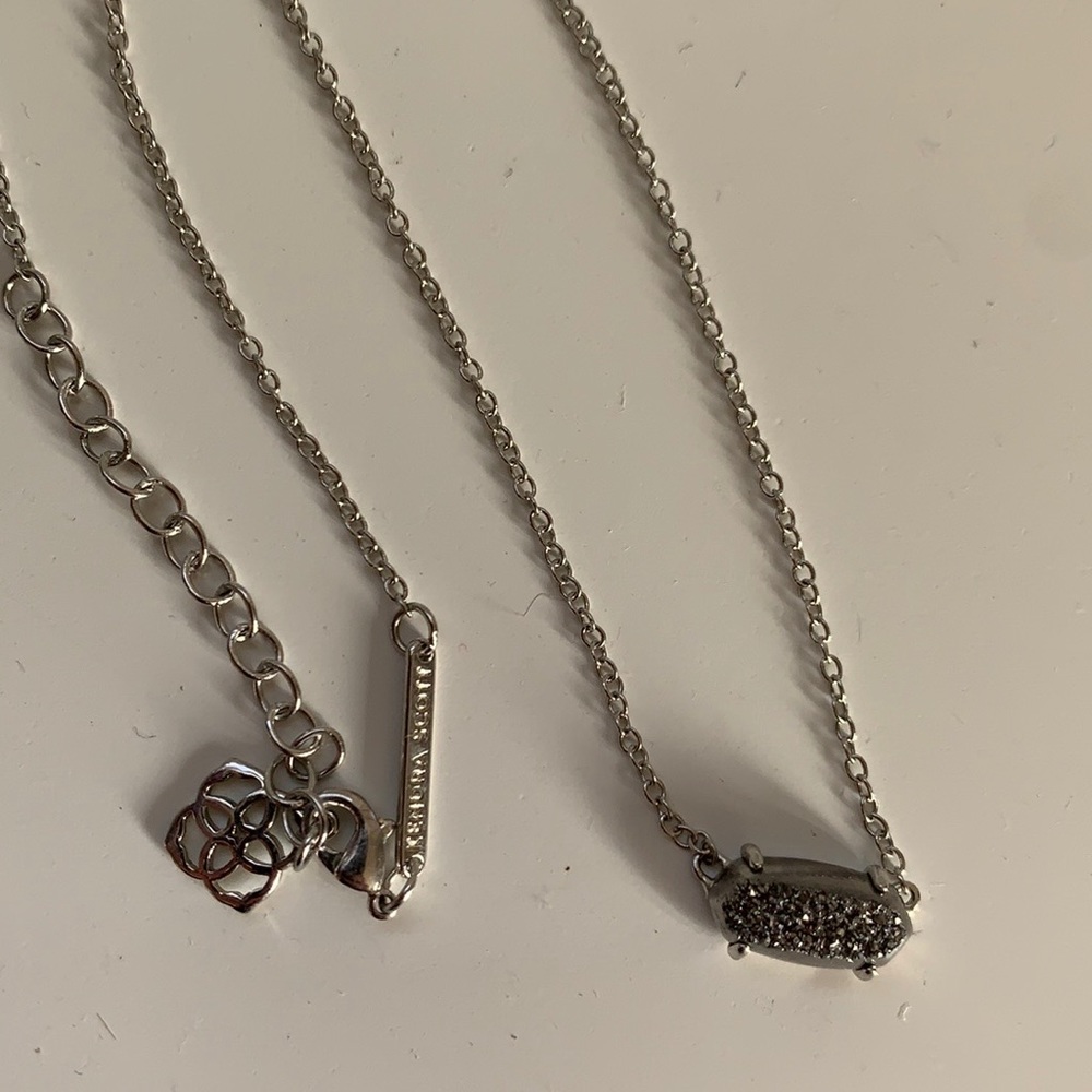 Kendra Scott Necklace